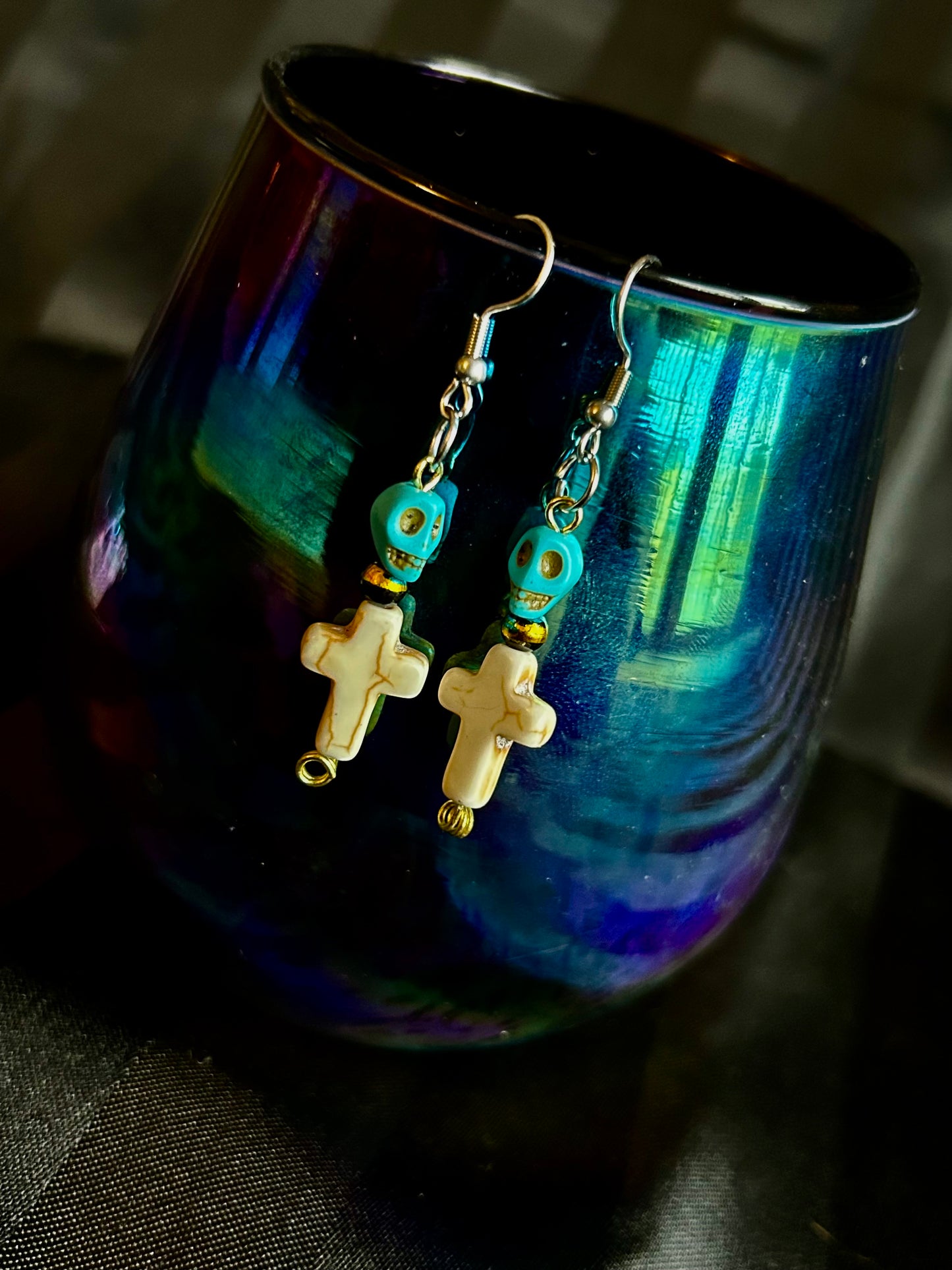 Skull and cross Dangle